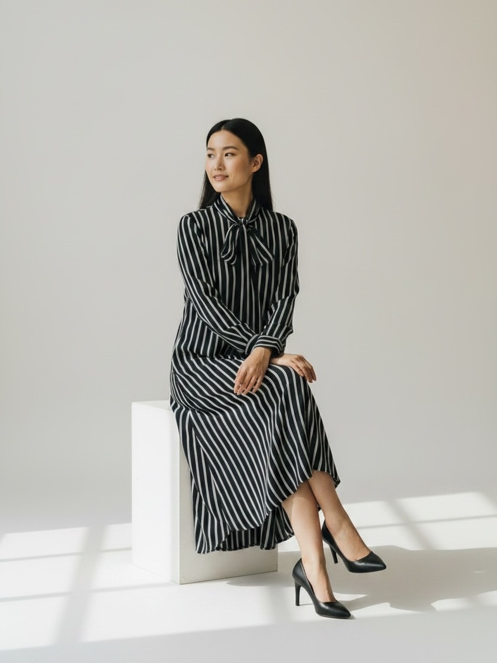 Polo Ralph Lauren Striped Black and White Tie Neck Dress - Picture 2 of 6